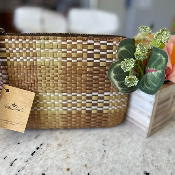 Patricia Nash Cassini Wristlet Ribbons & Raffia Khaki - Picture 7 of 8